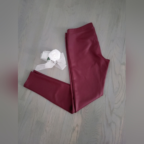 Express Burgundy Wine Stretch Leggings - Picture 3 of 7